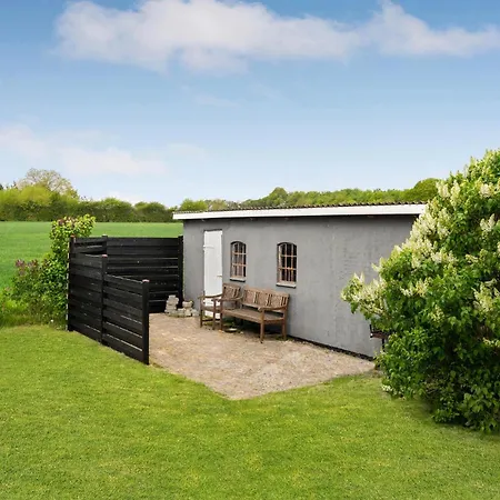 2 Bedroom Awesome In *